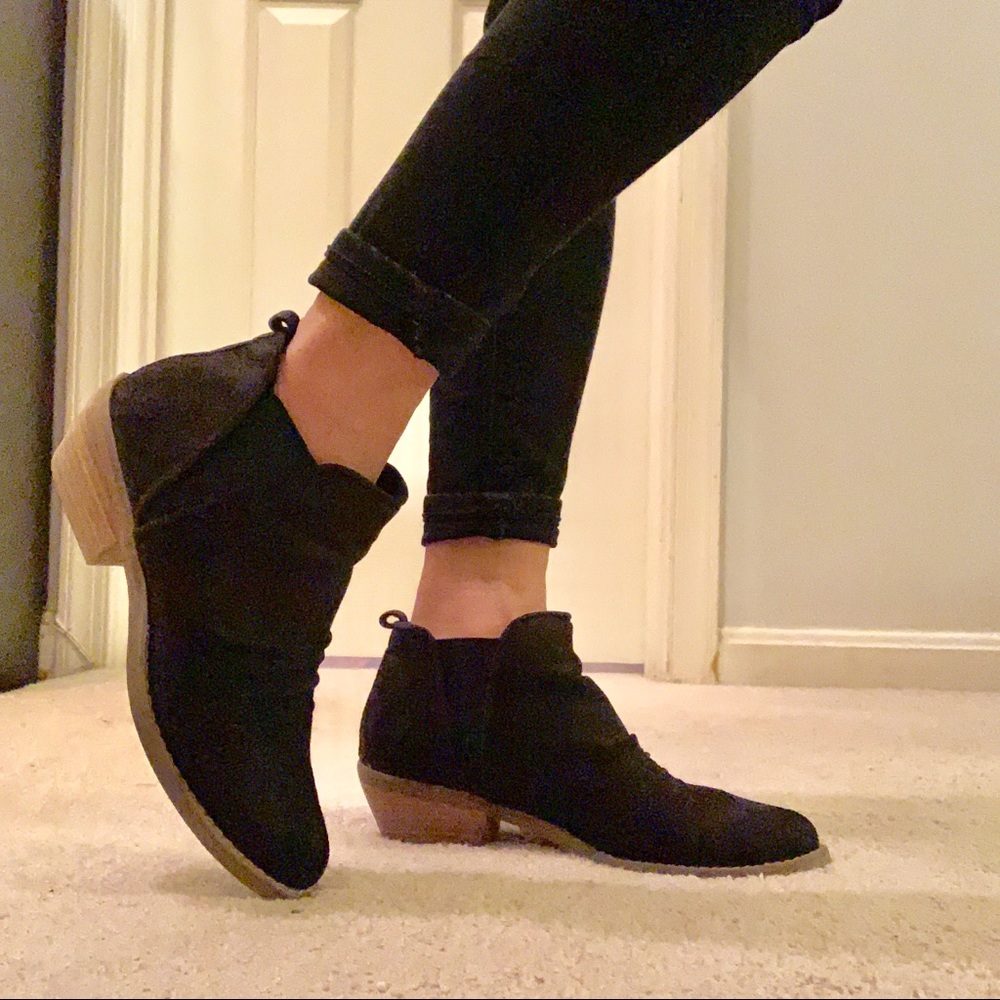 Report - Drewe Perforated Bootie